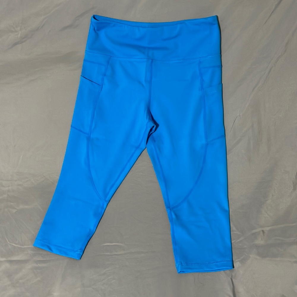 ZYIA Light n Tight Crop